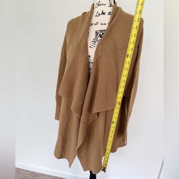 Woolrich Camel Draped Cardigan Wool Blend Open Front Sz S Cottage Granola Core - Picture 5 of 16